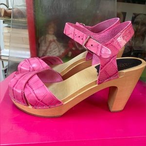 Pink Swedish Hasbeens, size 37